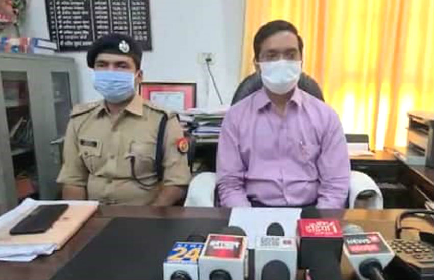 Hathras gang rape case में नया खुलासा, अलीगढ़ मेडिकल कॉलेज की रिपोर्ट से नया मोड़