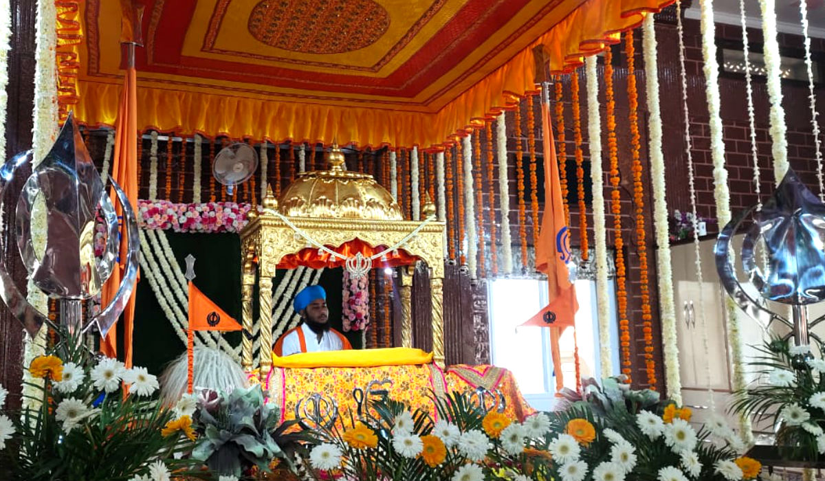 श्री गुरु नानक देव जी के 551वें प्रकाश पर्व की धूम, इन नेताओं ने भी नवाया शीश