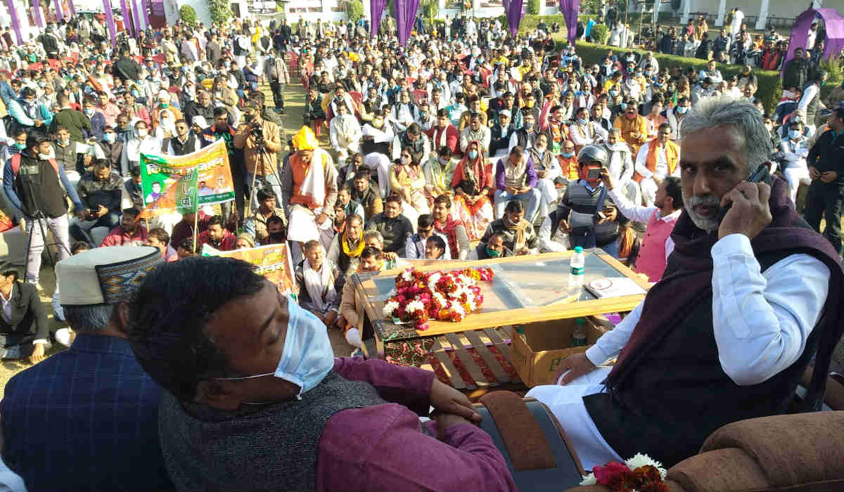 भाजपा का किसान सम्मेलनः मंत्री ने कहा- मोदी सरकार में किसानों को फायदा, Kisan Andolan देशविरोधी हाथों में