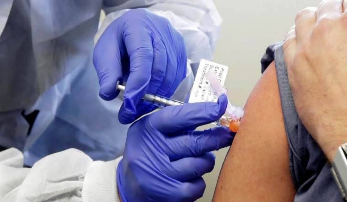 जनपद में 2499 लोगों को लगा कोविड का टीका