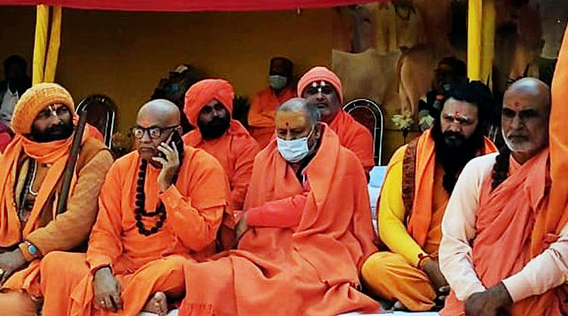 धर्म संसद में संतों की मांग: भारत हिंदू राष्ट्र घोषित हो, नेताजी को देश का पहला PM घोषित किया जाए, धर्म परिवर्तन के लिए मौत की सजा हो