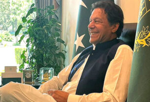 पाकिस्‍तान: पीएम इमरान खान के खिलाफ अविश्वास प्रस्ताव खारिज़, संसद भंग