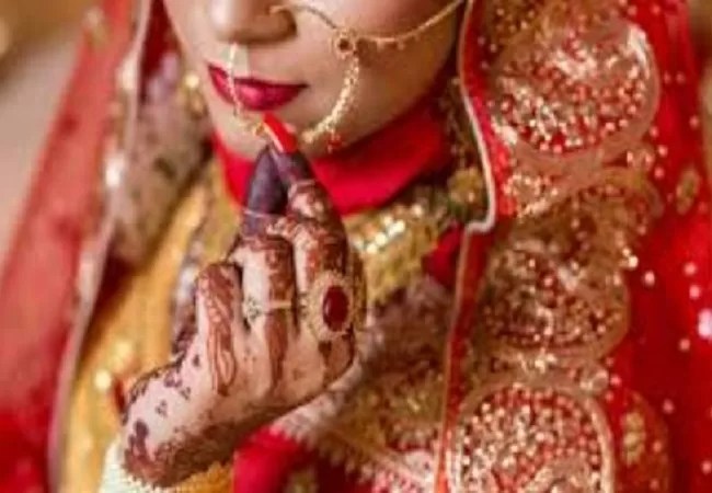 युवकों को जाल में फंसाकर करती थीं शादी, पुलिस ने खोला लुटेरी दुल्हनों का राज तो उड़ गए सबके होश