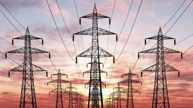 UP News: बिजली उपभोक्ताओं को लग सकता है झटका, बढ़ सकते हैं दाम