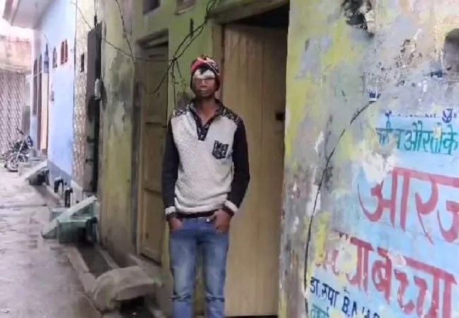 Shocking News: यूट्यूब पर ऐसा क्या देख रहा था पति आग बबूला पत्नी ने गुस्से में फोड़ दी आंख