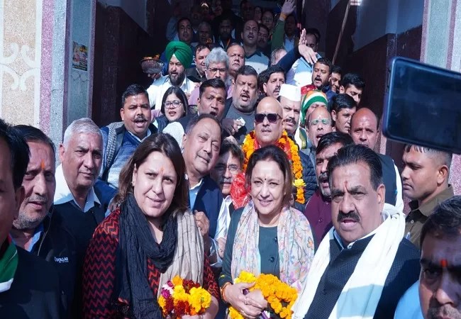 UP Jodo Yatra: शाकुंभरी देवी मंदिर में दर्शन-पूजन कर कांग्रेस ने शुरू की यूपी जोड़ो यात्रा