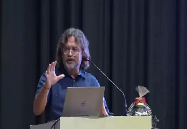 IIT Kanpur scientist Sameer Khandekar: सेहत का ध्यान रखें… कहते ही आईआईटी कानपुर के विज्ञानी समीर खांडेकर को पड़ा हार्ट अटैक, मौत