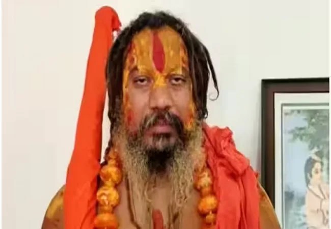 सोनिया गांधी के खिलाफ रायबरेली से अयोध्या तपस्वी छावनी के पीठाधीश्वर जगतगुरु परमहंस आचार्य लड़ेंगे चुनाव, किया एलान