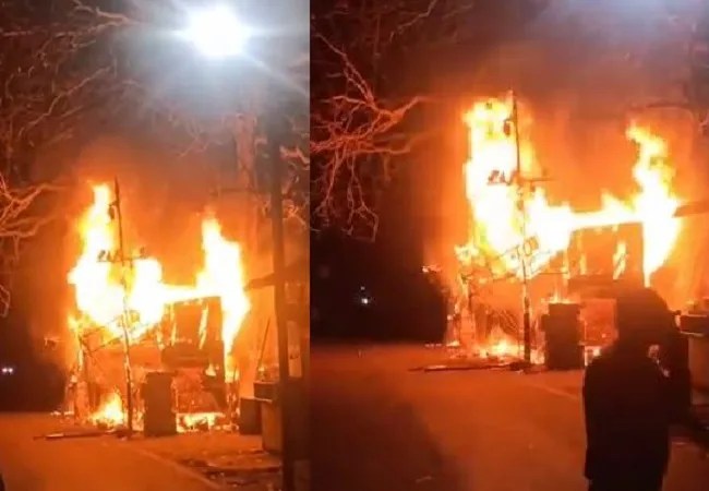 UP News: आगरा के सिंधी बाजार में लगी भीषण आग, चपेट में आयी दर्जनों दुकानें