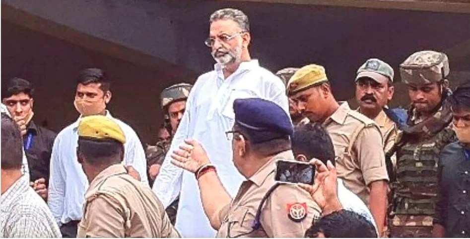 Mukhtar Ansari ने अदालत से लगाई गुहार,कहा- जेल में दिया जा रहा जहर, कभी भी हो सकती है मेरी मृत्यु