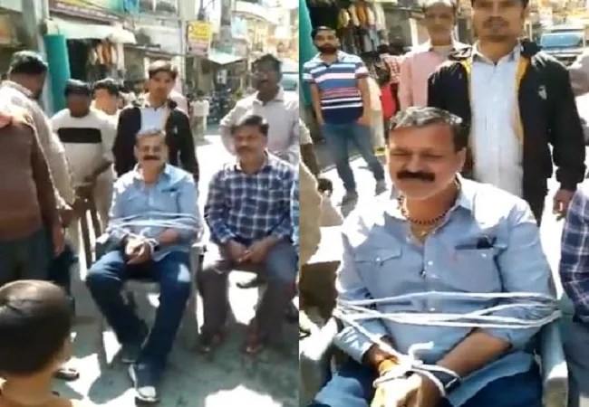Viral Video: वाराणसी में सीवर की समस्या से जूझ रहे स्थानीय लोगो ने पार्षद को बनाया बंधक