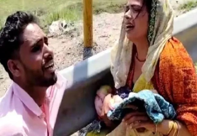 कानपुर सागर नेशनल हाइवे पर लगे जाम ने छीन ली एक मासूम बच्ची की जिंदगी,मां की गोद में तोड़ा दम