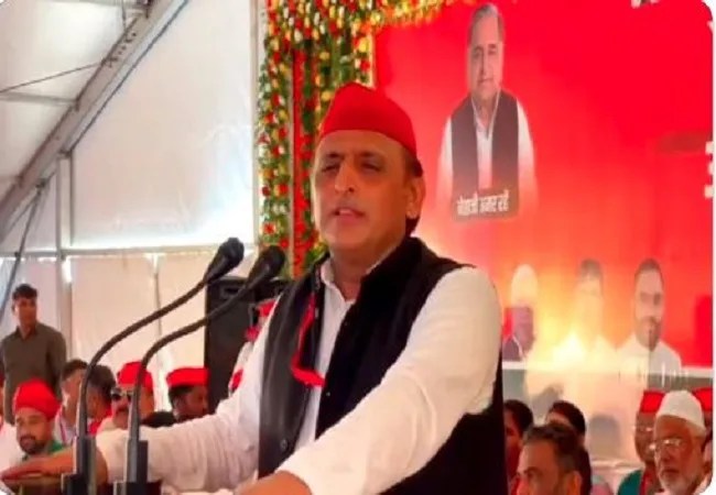 लोकसभा चुनाव में बेरोज़गार युवा भाजपा के झूठ पर बुलडोज़र चलाकर निर्णायक समाधान निकालेंगेः अखिलेश यादव