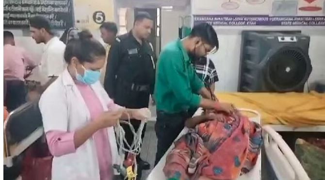 UP News: हाथरस में दर्दनाक हादसा, सत्संग के दौरान मची भगदड़, दो दर्जन से ज्यादा लोगों के मौत की खबर