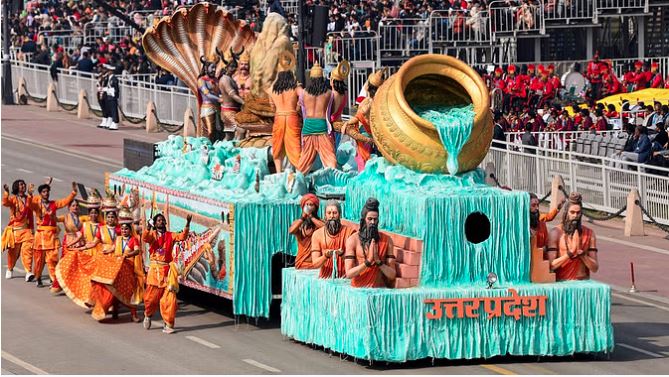 76th Republic Day Parade : कर्तव्य पथ पर यूपी की झांकी में दिखी महाकुंभ की झलक, वायरल वीडियों में देखें अद्भुत नजारा